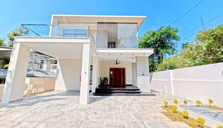 Villa at Puthupally